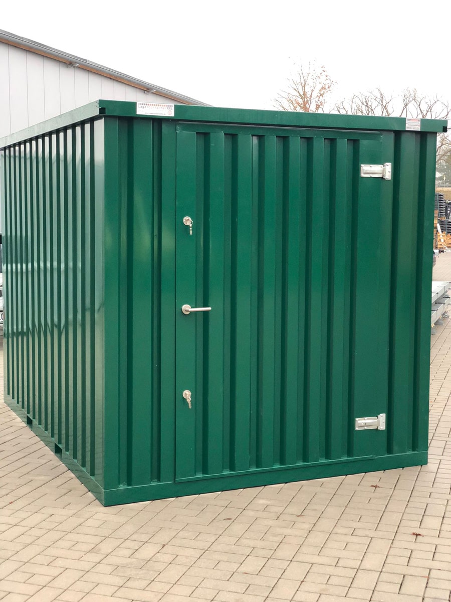 Materialcontainer MC2 lackiert RAL 6005 Moosgrün | H 2088 x B 2022 x T 2142 mm | Tür stirnseitig einflügelig