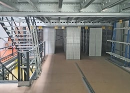 Ersatzteillager Lagerbühne Fachbodenregale SCHULTE