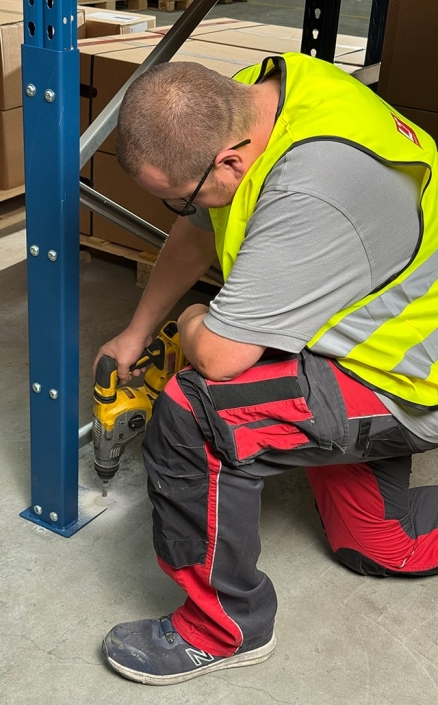 Regalreparatur, Regalinstandsetzung von Lagertechnik.de Regalreparatur, Regalinstandsetzung von Lagertechnik.de