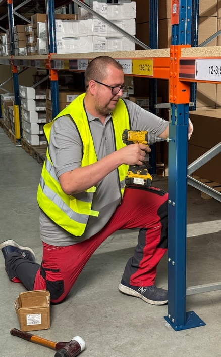 Regalreparatur, Regalinstandsetzung von Lagertechnik.de Regalreparatur, Regalinstandsetzung von Lagertechnik.de